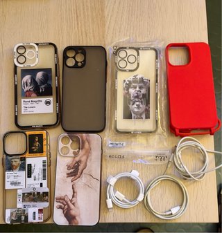 Confezione da 5 custodie e 3 cavi per iPhone 13 Pro Max