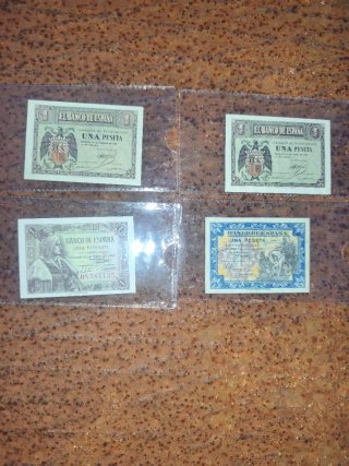 Pongo a la venta un magnífico lote de 12 billetes