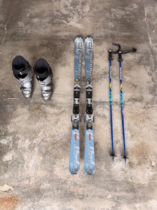 Equipación completa de ski