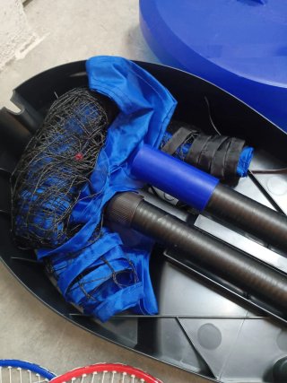 Juego de bádminton con red y raquetas