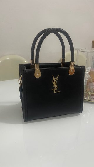 Bolso negro lujo