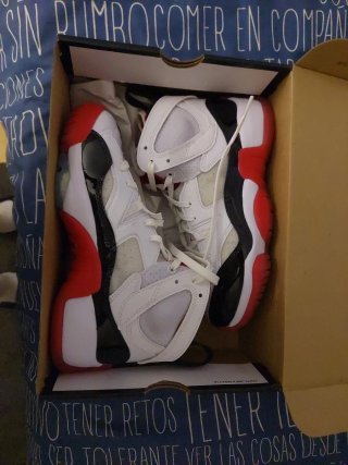 Jordan Jumpman Two Trey seminuevas