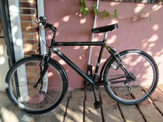 Bicicleta de Montaña Negra
