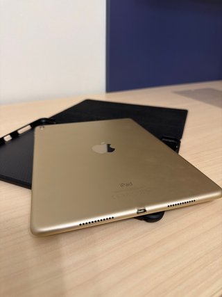 iPad Pro 9.7 128GB Oro