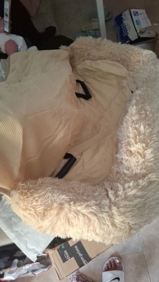 Letto per cani per auto