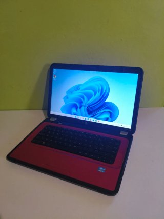 Portátil HP Pavilion i5 8GB RAM SSD