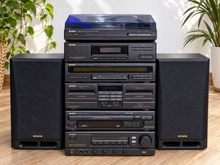 Equipo de musica Aiwa con altavoces