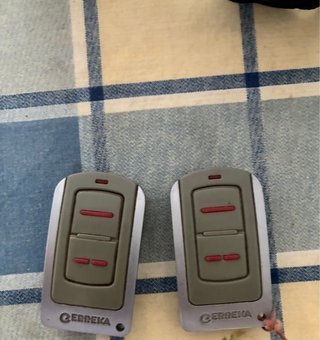 Pareja Mandos Garaje ERREKA 2 Canales