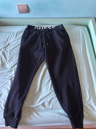 Pantalones Guess negros