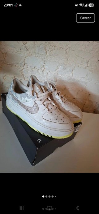 Nike Air Force Edición Limitada Beige/Blanco