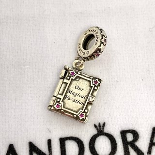 CHARM PANDORA LIBRO DISNEY PARKS