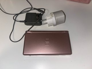 Nintendo DS Lite Rosa con caricatore, senza stilo