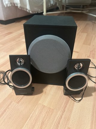 Equipo de Sonido Creative Negro y Gris