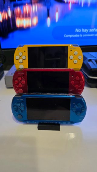 Expositor para consolas PSP Sony