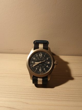 Reloj Hamilton Khaki Field Quartz Bronce
