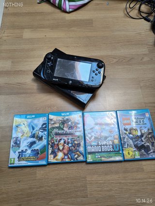 Nintendo Wii U con gamepad e giochi (LEGGI DESCRIZIONE)