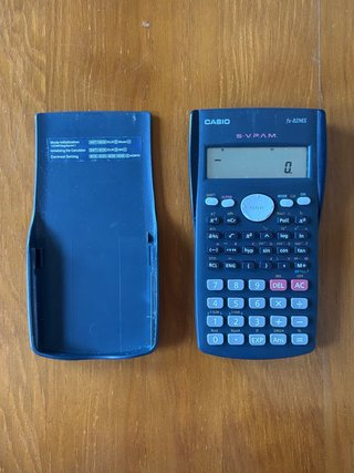 Calculadora Casio fx-82MS