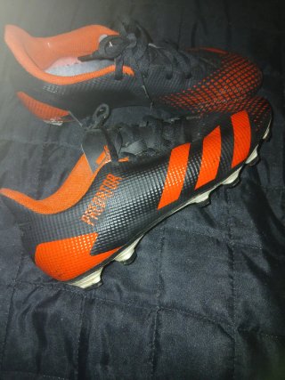 Botas de fútbol Adidas Predator