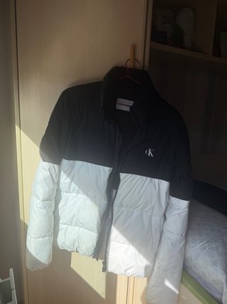 Chaqueta Calvin Klein bicolor