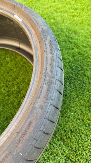 Neumático Michelin Pilot Super Sport 245/35 R20
