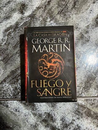 Fuego y sangre
