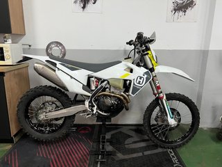Husqvarna 350 4T Enduro