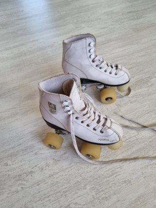 Patines KRF 4 ruedas Talla 32