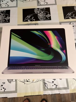 Caja Apple MacBook Pro 13 pulgadas