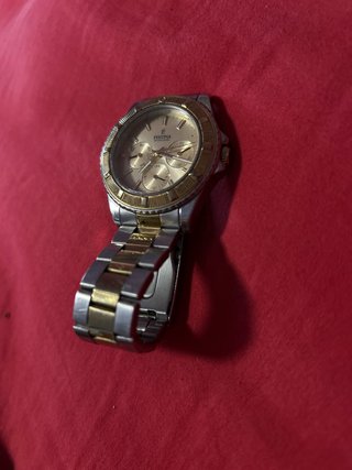 Reloj Festina bicolor