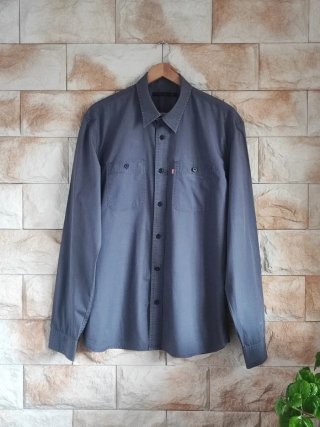 Camisa Levi's hombre talla L (como talla M) gris