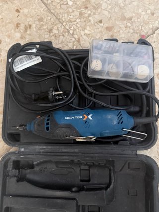 Multiherramienta Dexter con accesorios