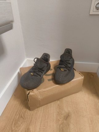 Adidas Yeezy Boost 350 Negras