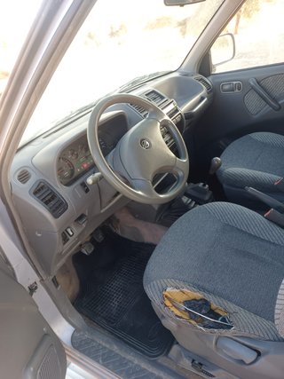 Nissan Terrano II 1996