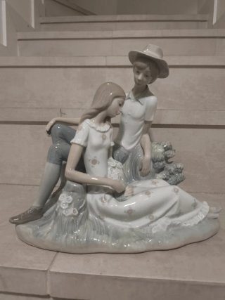 Figura de Porcelana NAO