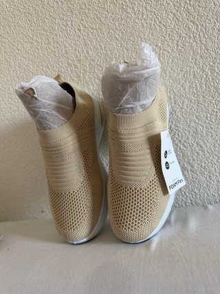 Zapatillas deportivas beige talla 38