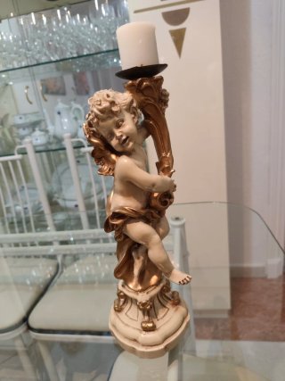 Figura de Ángel Querubín con Portavelas
