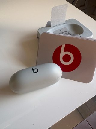 Auriculares Beats Solo Buds Gris