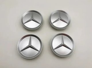 Centro de rueda Mercedes plata 64 mm