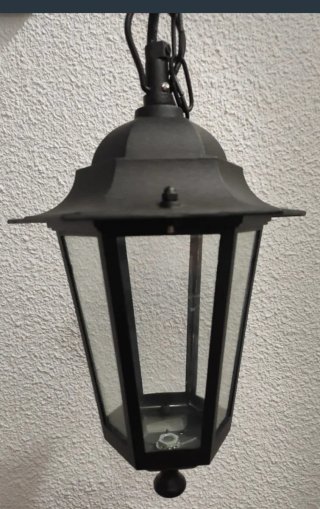 Lámpara de exterior estilo farol