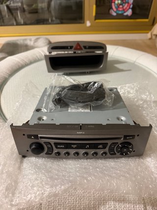 Radio CD MP3 Bluetooth Peugeot RD45