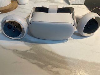 Oculus Quest 2 VR