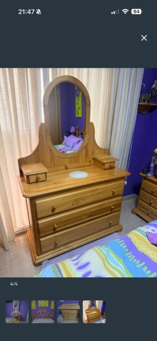 Conjunto de Dormitorio en Madera
