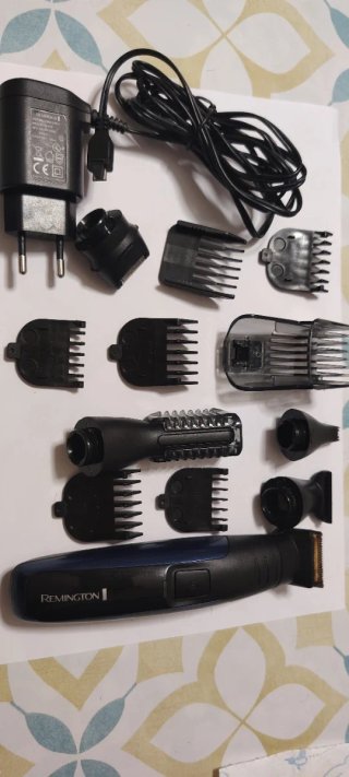 Tagliacapelli Remington con accessori