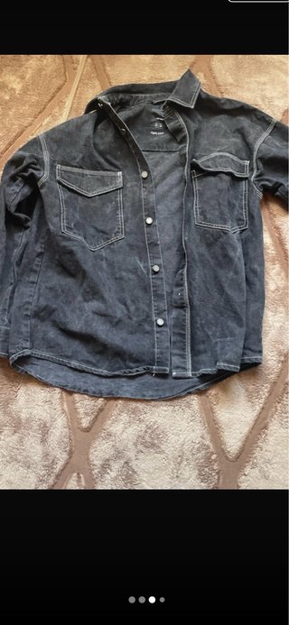 Camisa vaquera con bolsillos delanteros – Lefties
