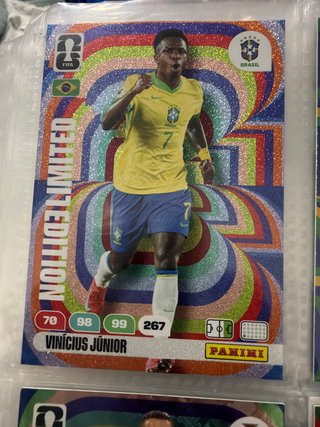 Cromo Panini Vinícius Júnior Limited Edition