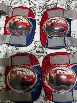 Rodilleras y coderas niño Cars