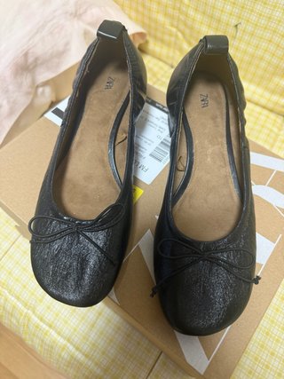 Bailarinas Zara Piel Negras Nuevas tacon 4 cm
