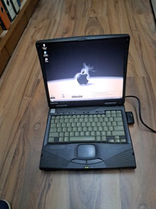 Computer Vintage Compaq Armada 1700 con Win XP