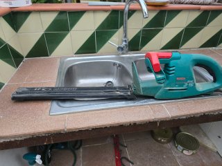 Cortasetos Bosch AHS 3-15
