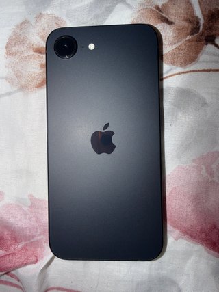 iPhone 16E Negro